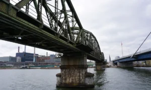 Gebäudereinigung in 14. Linz Industriegebiet-Hafen